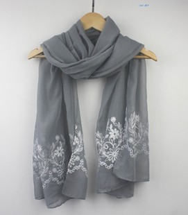 日系尾货蕾丝刺绣麻棉风薄款秋冬纯色围巾披巾丝巾包邮工厂价春夏