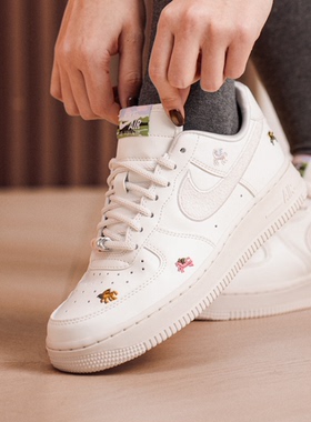 Nike/耐克 Air Force 1空军一号AF1经典运动休闲鞋板鞋IQ1143-100