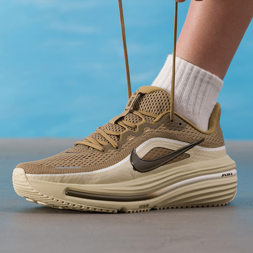 Nike耐克 Air Winflo 12男女轻盈气垫缓震运动休闲鞋 HV9272