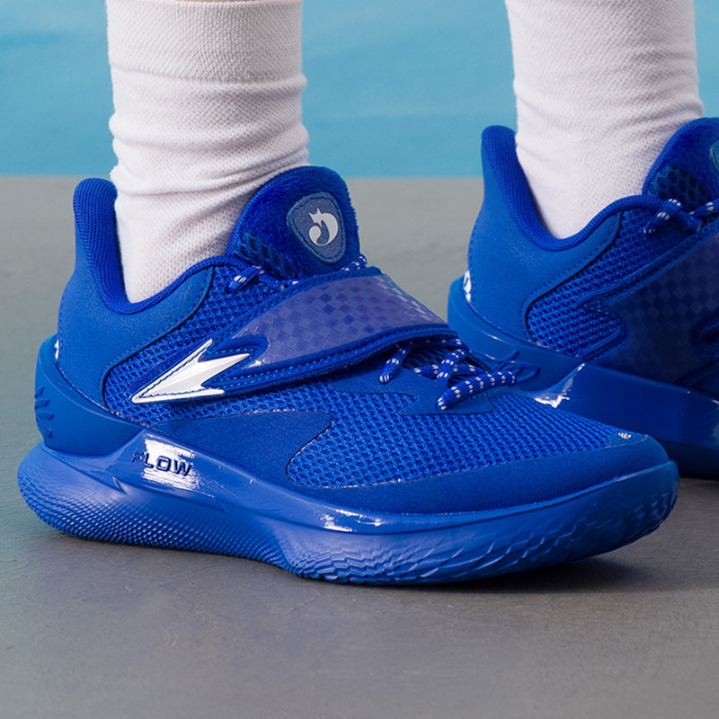 Under Armour/安德玛 Curry Fox 1 狐狸一代 防滑减震低帮篮球鞋