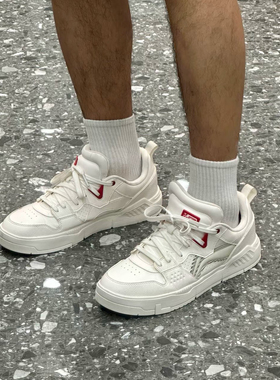 Lining李宁COMMON 80s 软弹 耐磨 回弹 板鞋 AGCU007 雪白色