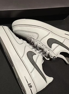 Nike/耐克 Air Force 1空军一号AF1经典运动休闲鞋板鞋HQ2037-004