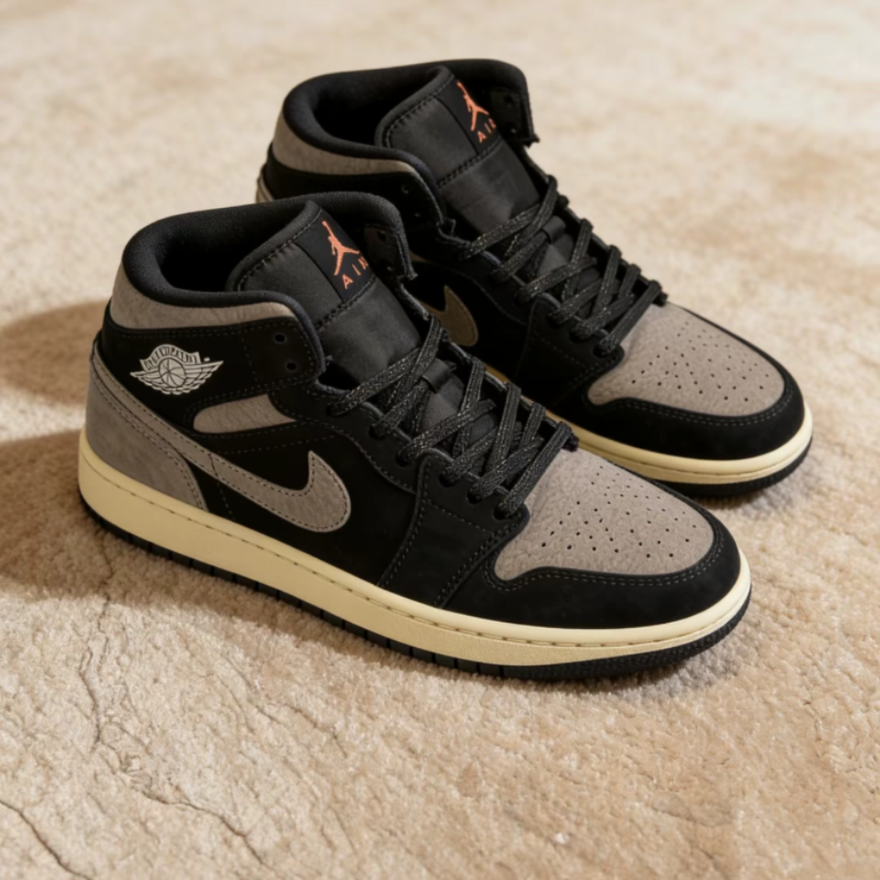 Nike/耐克 Air Jordan 1 Mid SE 中帮篮球鞋男款米黑绿HV4091-102,运动鞋new,篮球鞋,淘宝优惠券,粉丝福利购,淘宝优惠卷