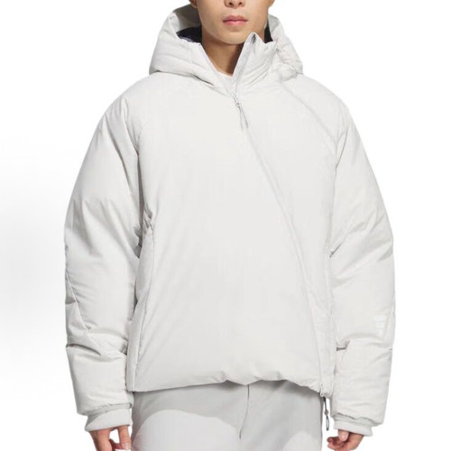 阿迪达斯连帽羽绒服宽松款
