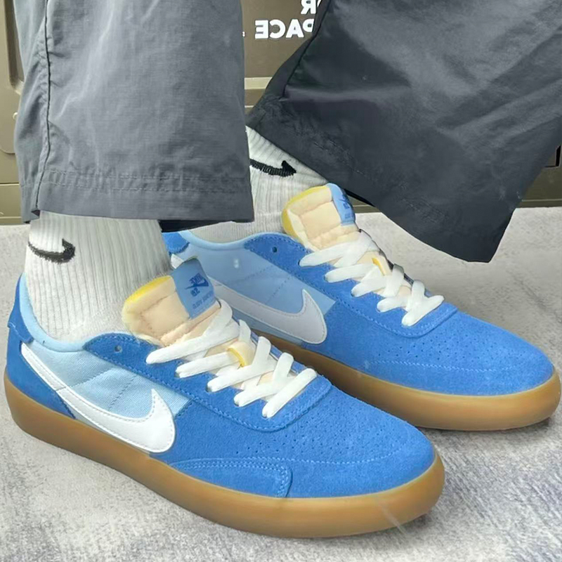 Nike低帮板鞋男款蓝色