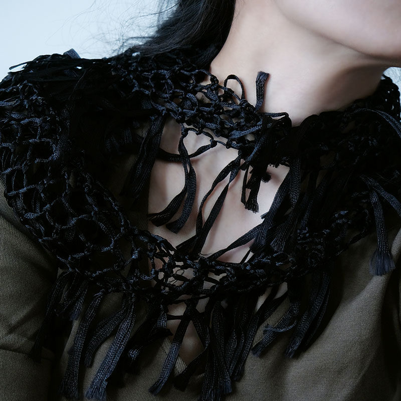 APCSHOP 纯色系美国客户定制装饰风镂空纯手工编织随性风格蜈蚣巾