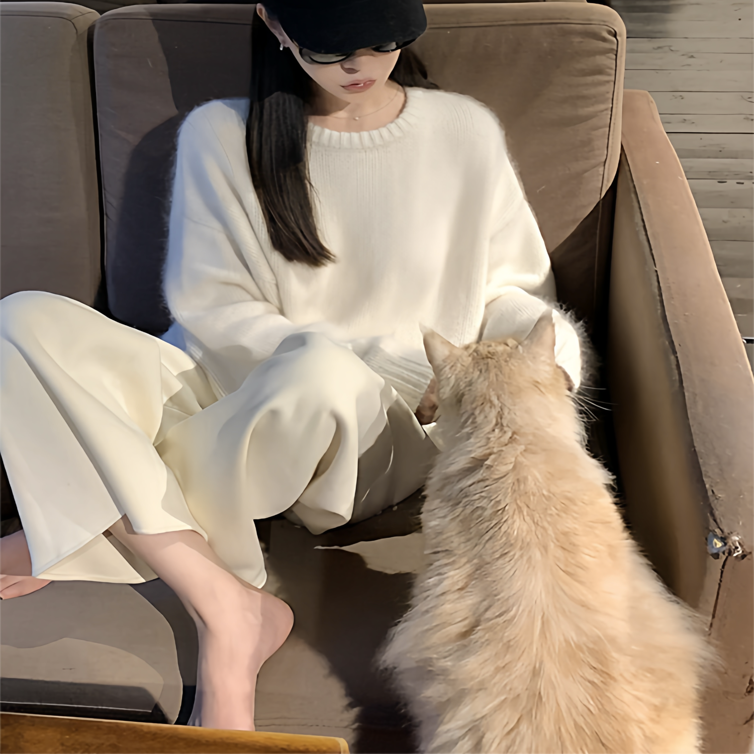 软糯奶fufu白色圆领套头毛衣女