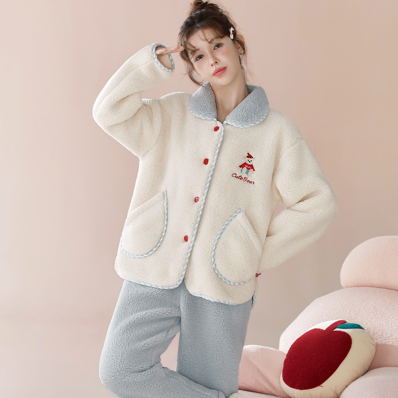 睡衣套装加厚可外穿法兰绒家居服秋冬暖绒保暖可爱甜美睡衣女士