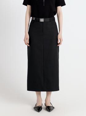 婉甸2025年秋季新品黑色条纹长包裙1243K01DZ1