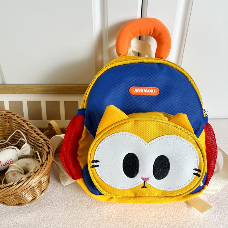 儿童多功能轻便防走失牵引绳书包