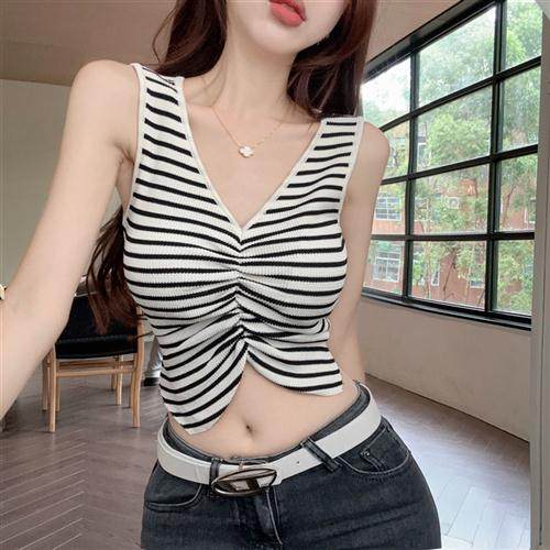 香风气质针织复古文艺设计新款辣妹背心修身无袖短款上衣吊带显瘦
