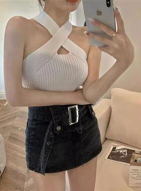 性感黑色辣妹针织交叉挂脖吊带背心夏季新款镂空打底短款上衣露脐