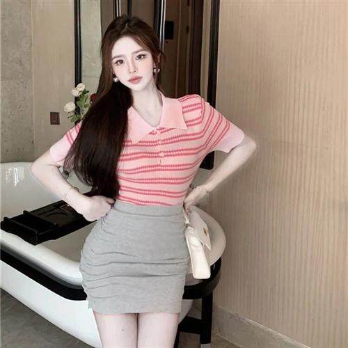 纯欲辣妹冰丝polo领针织衫条纹短款上衣设计感小众短袖t恤女ins潮