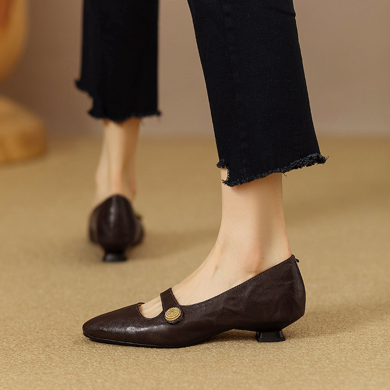 舒适优雅气质百搭羊皮单鞋女春季3cm猫跟小皮鞋低跟瓢鞋ol高跟鞋