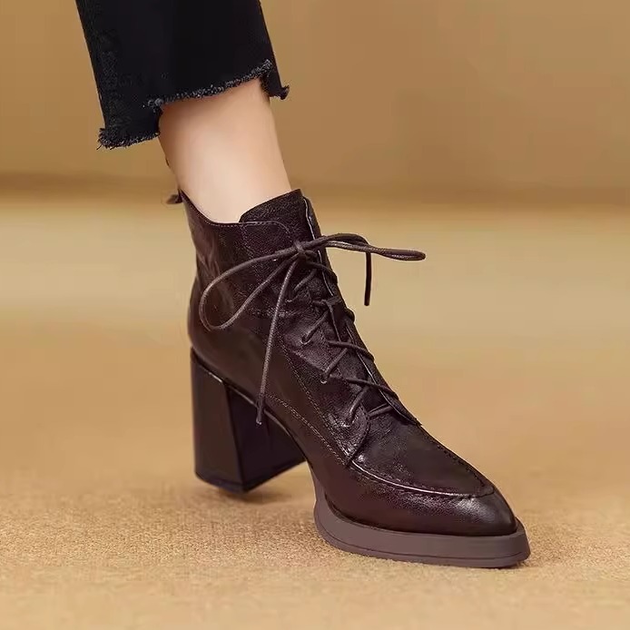 马丁靴女小个子厚底增高尖头英伦