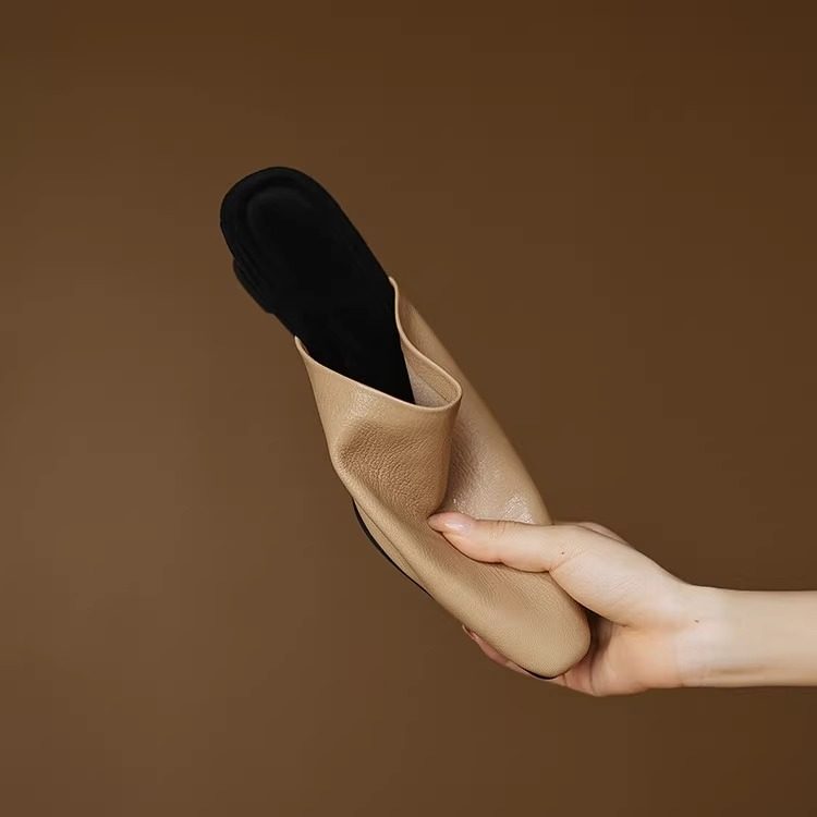 巨软法式复古真皮百搭平底尖头时尚懒人外穿穆勒包头半凉坡跟拖鞋