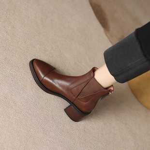 英伦风法式羊皮短靴女粗跟2025秋冬新款显脚小马丁靴加绒切尔西靴