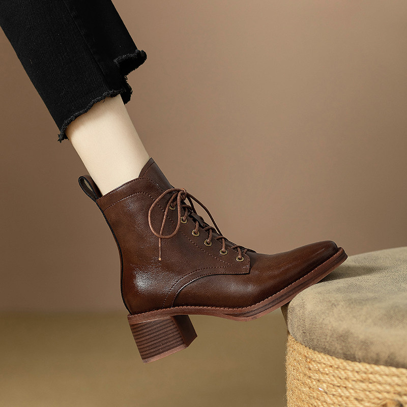 2025秋冬复古英伦真皮及踝靴法式尖头粗跟切尔西短靴女系带马丁靴,女鞋,马丁靴,淘宝优惠券,粉丝福利购,淘宝优惠卷