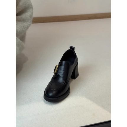 店主自留~5-7cm真皮圆头皮带扣金属乐福鞋女英伦风高跟深口单鞋女