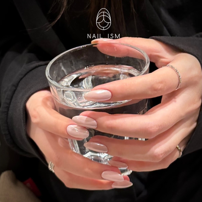 【NAILISM 海莉美甲】橡皮粉蹭粉海莉美甲杏仁甲穿戴甲Jaden同款