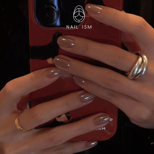 【NAILISM 秋冬系列】海莉同款棕色奶茶极光短甲高级气质短甲