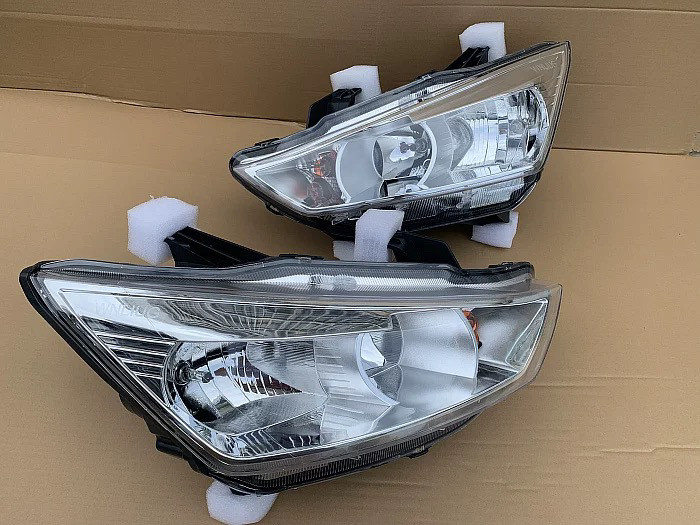 适用于五菱ev50前大灯 前照灯 五菱新能源EV50 前组合转向灯 总成