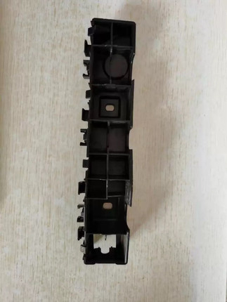 适用于众泰Z100云100，云100S前保险杠卡子，后保险杠安装支架