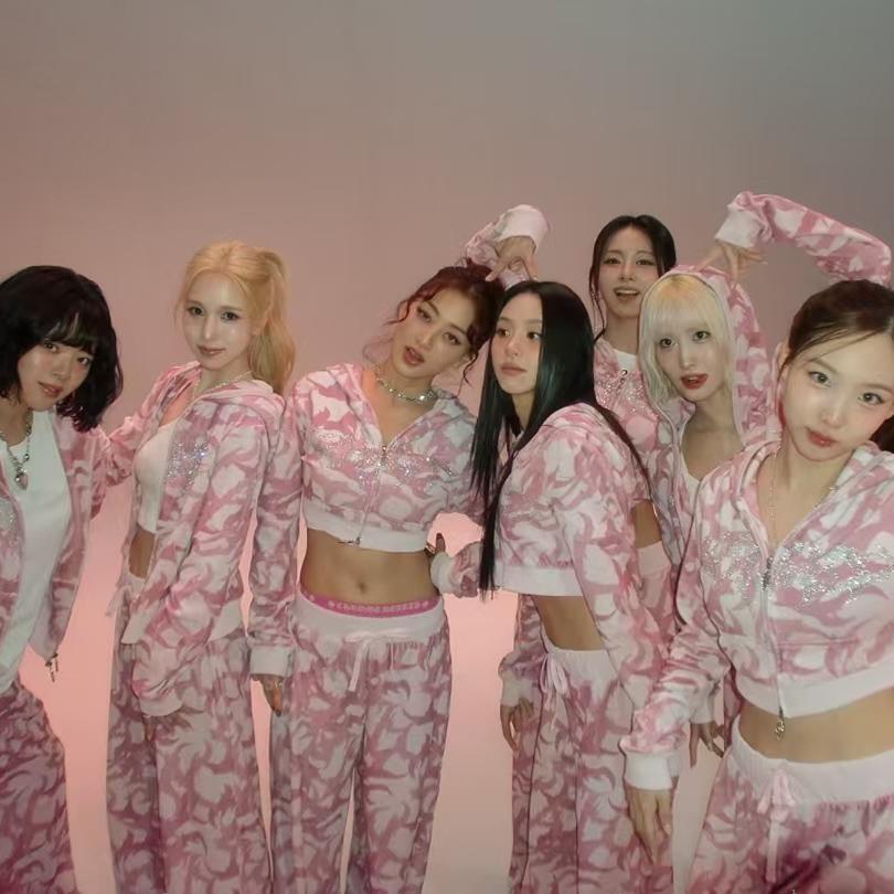 twice同款连帽衫印花运动卫衣