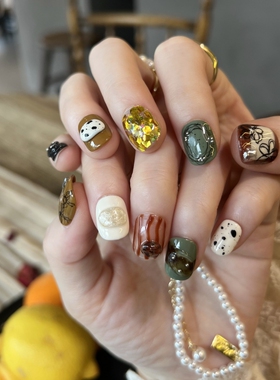 HESASA小众设计纯手绘立体造型短款美甲显白百搭纯手工手绘穿戴甲