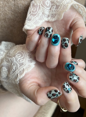 HESASA泫雅风森林系设计豹纹斑点孔雀蓝宝石贴钻成品纯手工穿戴甲