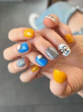 HESASA|新款亮色系混搭风显白立体造型短款豆豆纯手工穿戴美甲