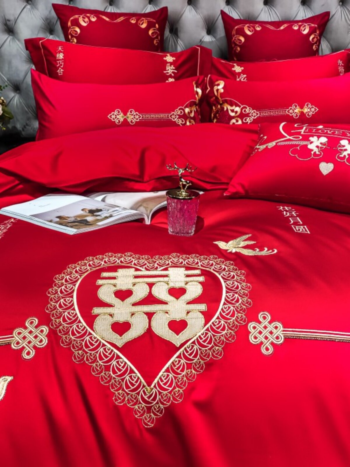 HIGH-END WEDDING BED FOUR-PIECE SET OF 100 COTTON COTTON SHEETS QUILT COVER BAIZITU DRAGON AND PHOENIX EMBROIDERY WEDDING CEREMONY
