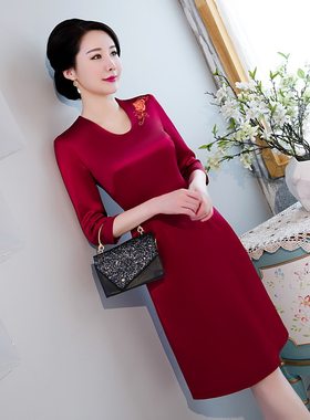 醋酸缎旗袍裙绣花中袖结婚敬酒服