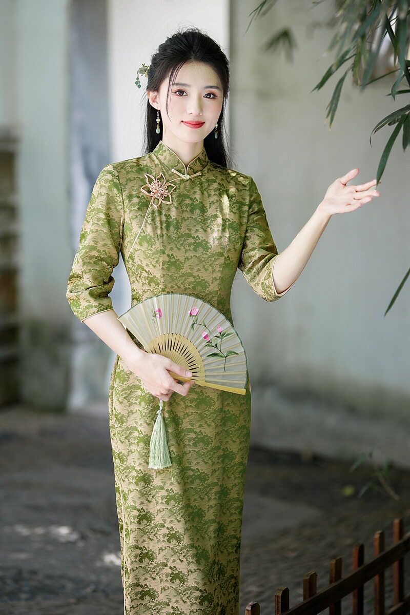 2026绿色旗袍少女新款秋季改良版民国风复古连衣裙年轻女装礼服