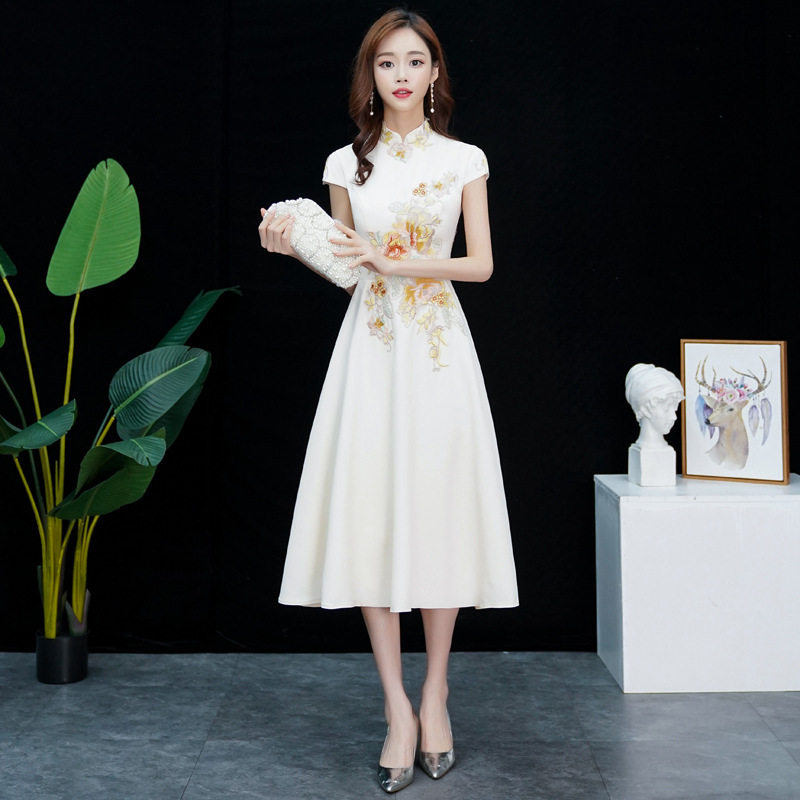 少女旗袍改良版2026春季新款中长款年轻款中式晚礼服中国风连衣裙