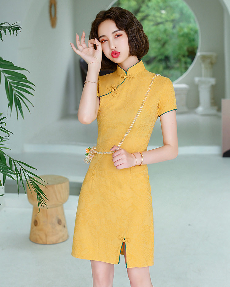 旗袍2026夏季新款时尚修身甜美少女日常中国风短款改良礼服连衣裙