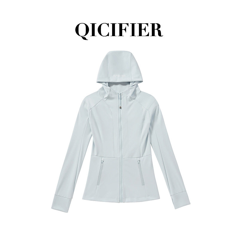 QCFE春夏新款运动健身服外套瘦腰紧身连帽带口袋设计瑜伽服上衣女