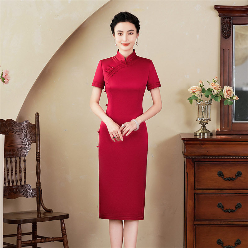 真丝旗袍新式改良版中长款桑蚕丝礼服年轻款少女复古中国风连衣裙