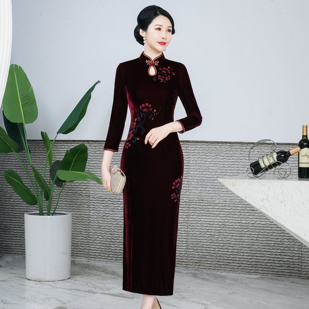 春秋冬装新款改良丝绒旗袍女古法长款气质喜婆婆高档婚礼服妈妈
