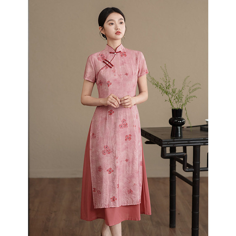 粉色旗袍新中式改良年轻款少女2026新款绝美小个子连衣裙日常可穿