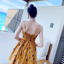 小个子沙滩裙女夏季小黄裙三亚海边度假连衣裙显瘦吊带短裙露背裙