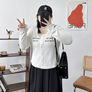 t恤打底衫 纯欲蕾丝U领长袖 秋冬微胖MM字母显瘦遮肉上衣 女装 加大码