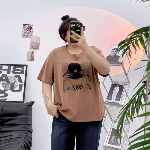 春夏百搭复古印花纯棉T恤