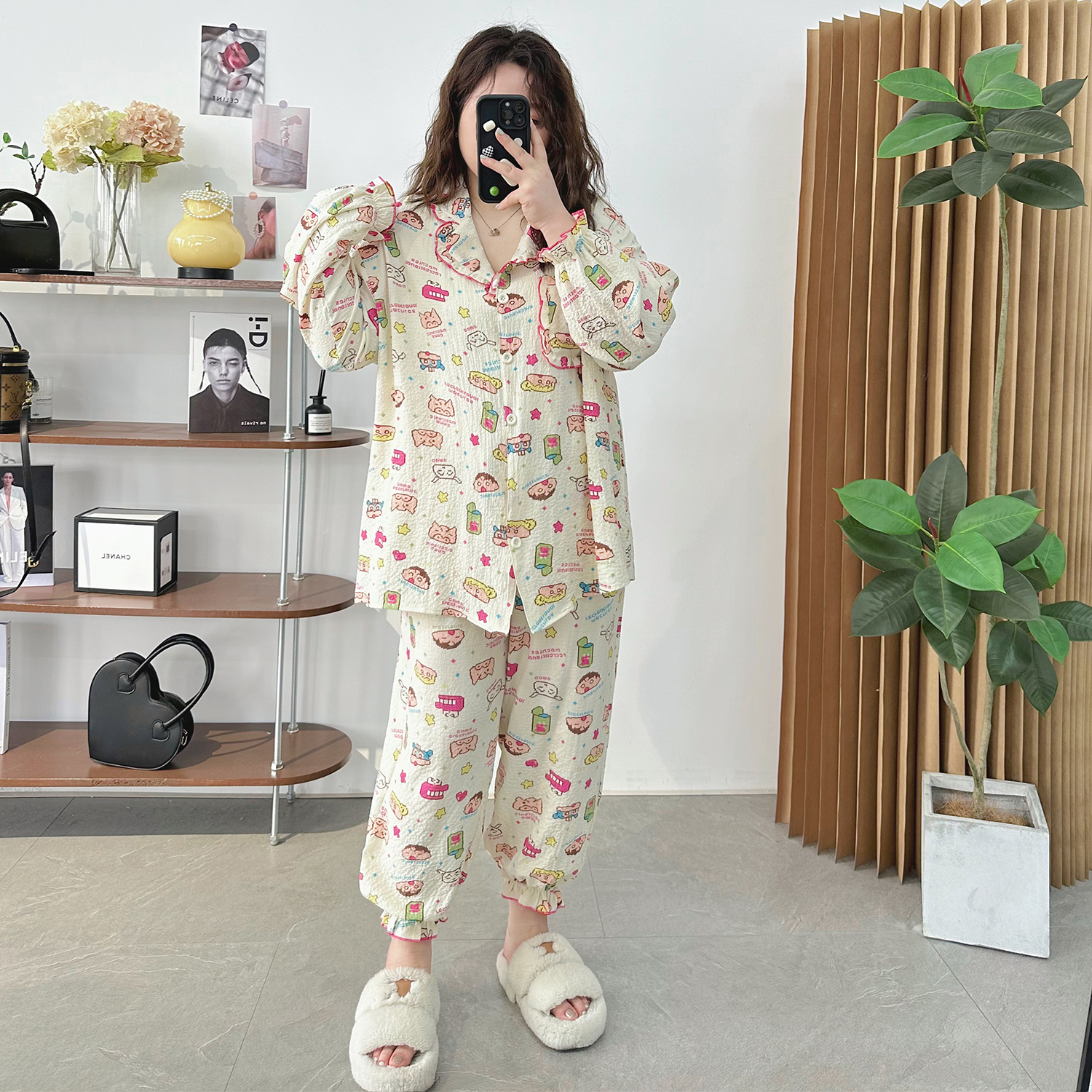 宛宛家女卡通可爱家居服