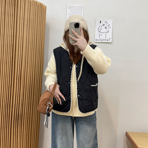 宛宛大码女装韩系叠穿菱格马甲秋冬季新款胖mm撞色200斤马夹外套