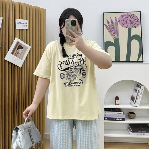 圆领宽松棉质休闲运动T恤