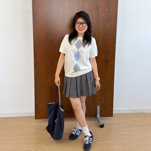 宛宛大码夏季新款韩版圆领菱形格短袖胖妹妹老钱宽松针织衫女上衣