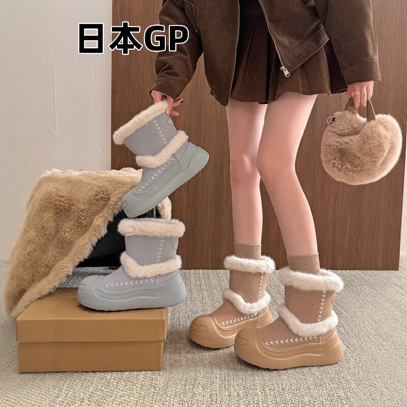 日本GP厚底轻便雪地靴女2025秋季新款时尚百搭加绒保暖小个子棉鞋