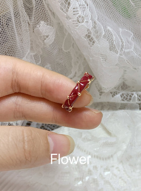红色滴釉三角开口戒指气质轻奢小众设计感本命年红色食指叠戴指环
