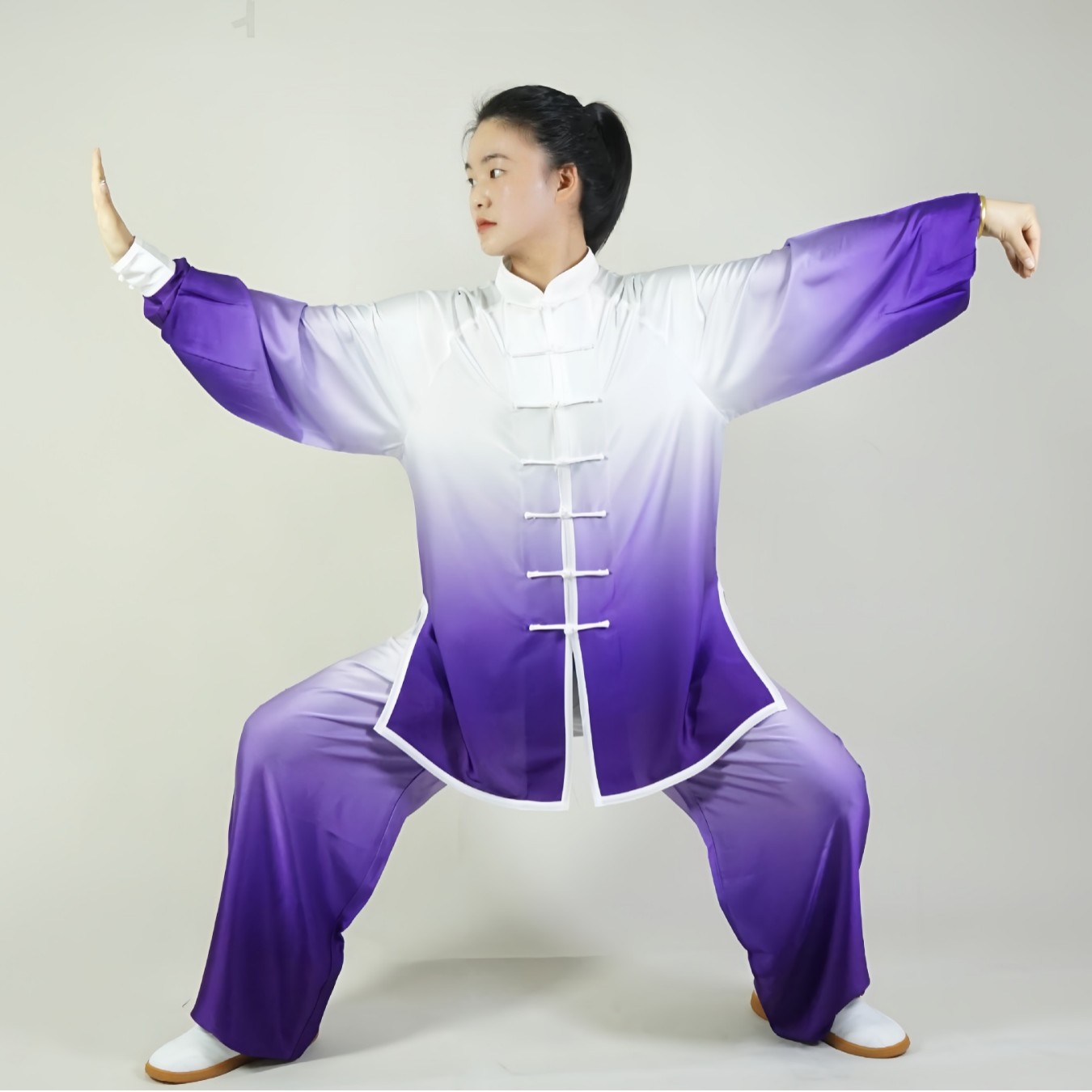 御承太极服渐变色中练功服比赛